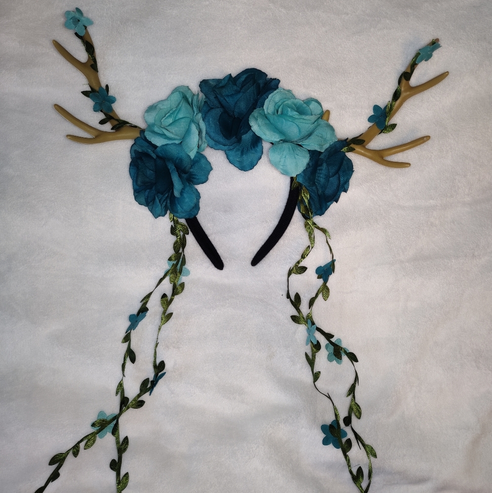Headpiece/ Halloween costume